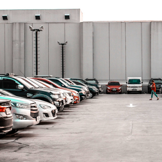 Smart security solution enhances operational efficiency at Hungarian car dealership